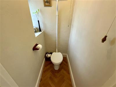 SEPARATE CLOAKROOM